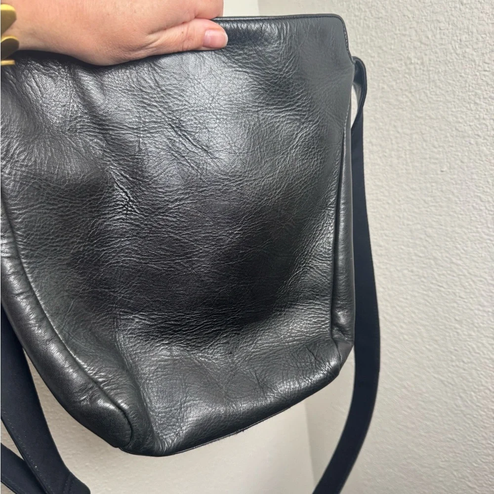 HOBO international vintage Black Leather Bag purse‎